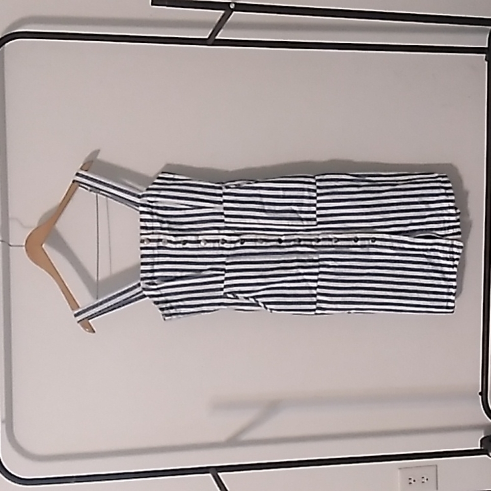 Forever 21, Size M, Blue/White Stripe